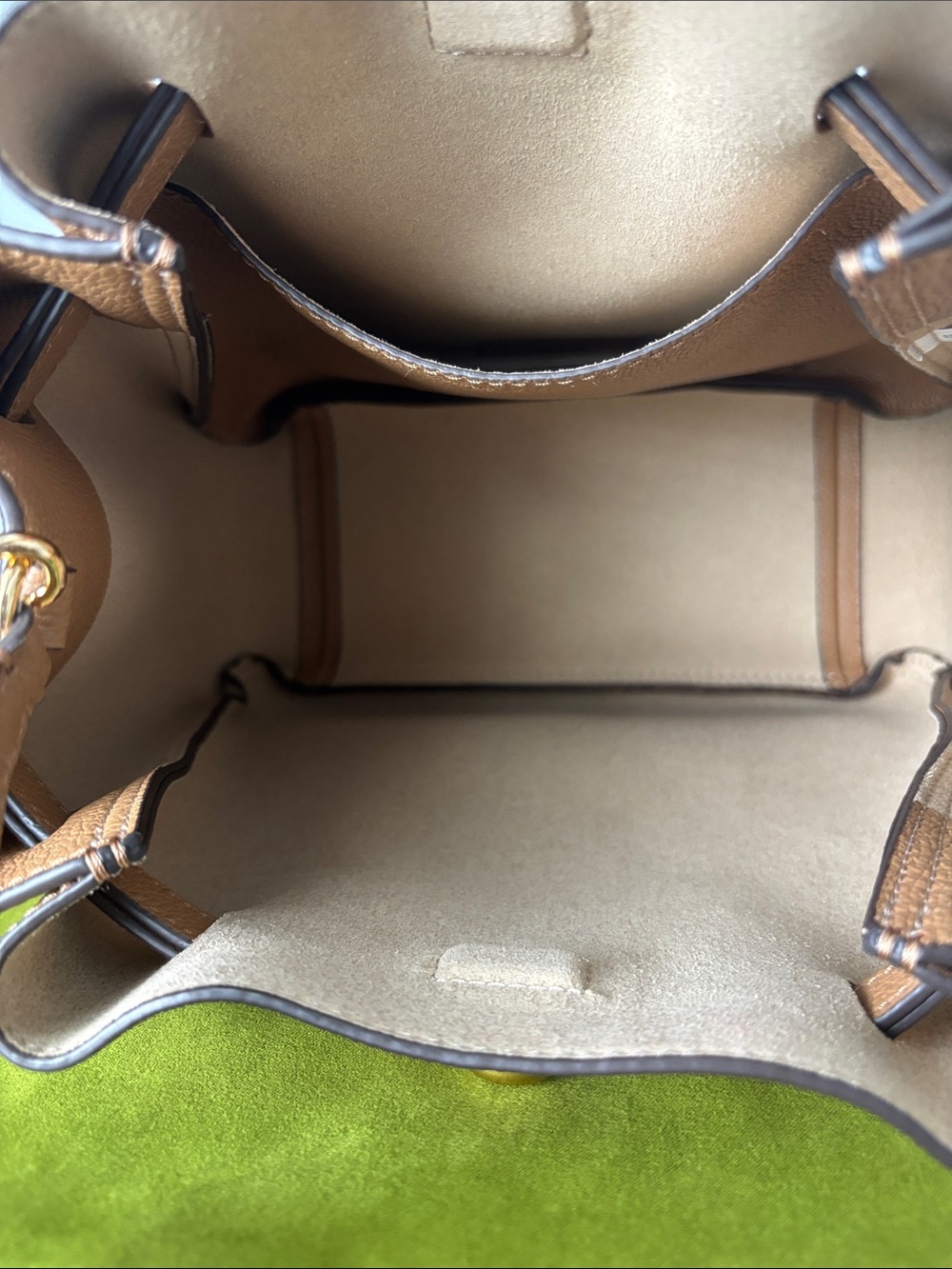 Tory Burch Romy Bucket Bag - Picture 11 of 16